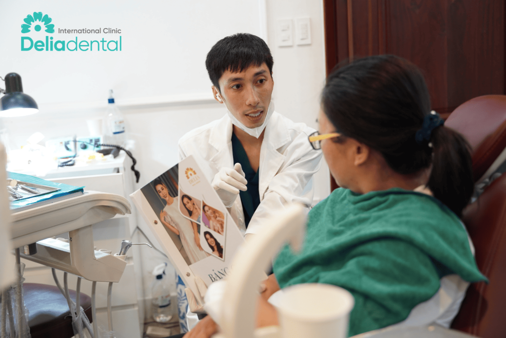 Dentist explaining treatment plan to patient.
