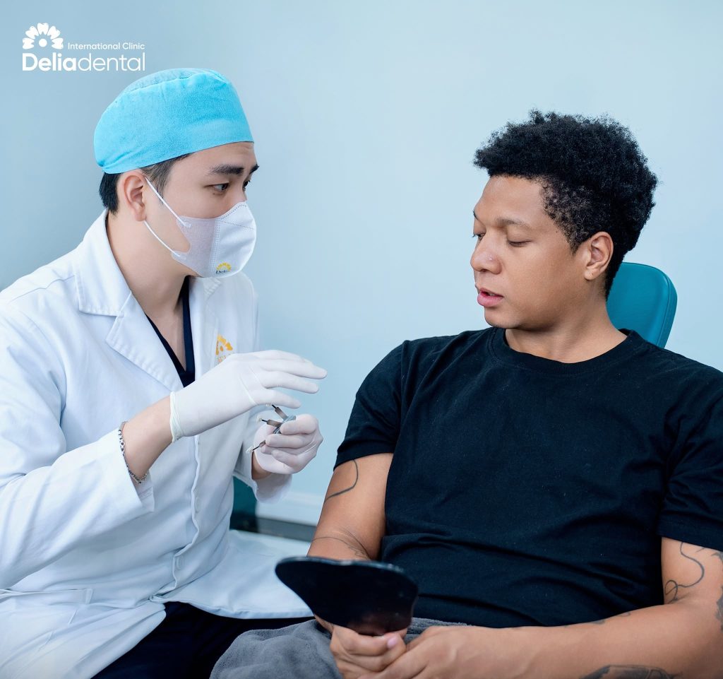 Smile consultation for dental crowns